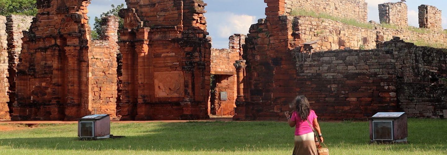 <h1>Yvy Mbyte – em busca do centro da Terra</h1><strong>RS, 16 MIN</strong>